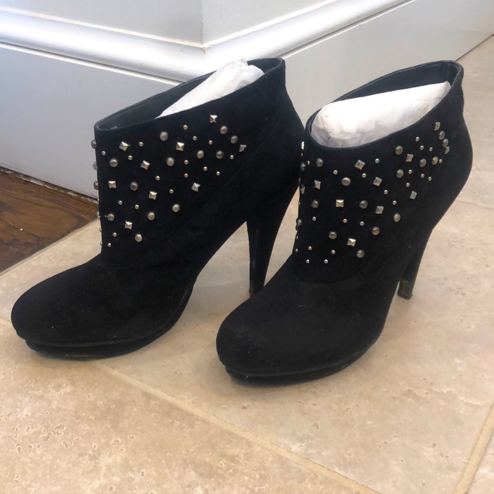 Black platform Stiletto studded booties